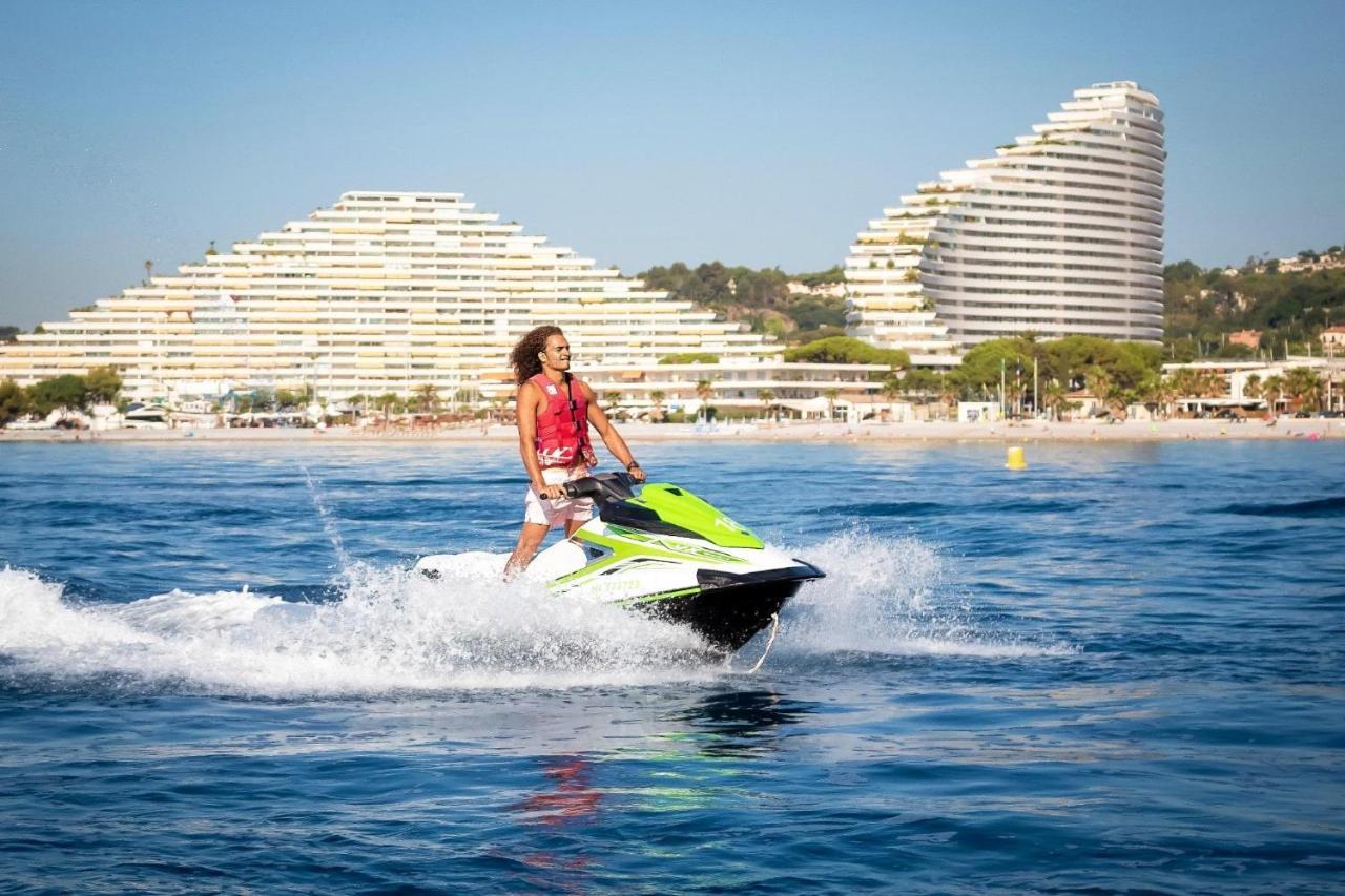 Superbe Appartement Front De Mer Villeneuve-Loubet Dış mekan fotoğraf